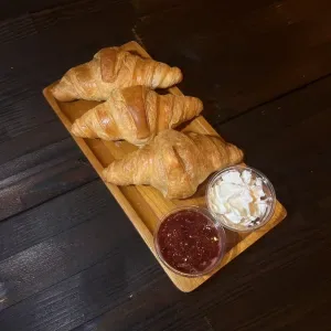 3 Mini Croissants