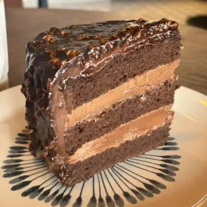 Magnum Chocolate Cake